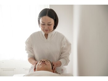 アムール 中目黒(amour)の写真/【幹細胞美容】ほうれい線たるみに徹底アプローチ！ハリ・弾力・リフトアップ◎
