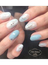 ジュジュ(Juju)/くすみブルーのニュアンスネイル