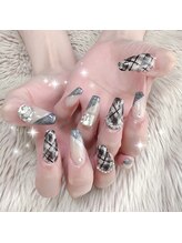 リボン ド ティアラ(Ribbon de Tiara)/綺麗めガーリーネイル