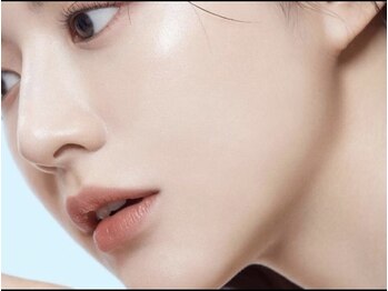 ココリール(CO CO RIER)の写真/ブライダル小顔ハーブピーリングで輝く肌へ！ニキビ・毛穴・黒ずみ・眉毛脱毛も◎