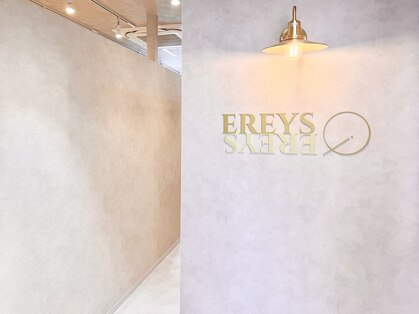 イーリス(EREYS)の写真