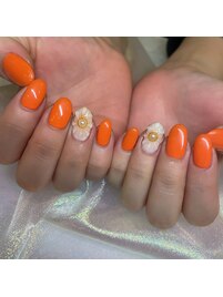 流行りのぷっくりお花ネイル