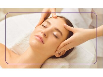 アイラッシュサロン ブラン イオンモール幕張新都心店(Eyelash Salon Blanc)/頭蓋骨小顔矯正＆首肩オイル