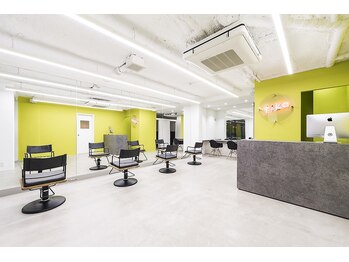 ミー 札幌東店(me)/ヘアサロン併設