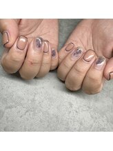 フレイズラピス(FRASE Lapis)/インク×囲みネイル