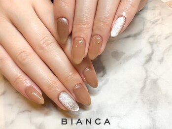 ビアンカ 市ヶ谷店(Bianca)の写真/色変更OK!マグネットも人気♪特別な日に映えるオシャレなネイルはお任せ☆デートや大切なイベント前に!