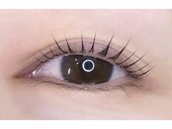 アイモア 一宮店(eye mor.)/毛先ストレートデザイン