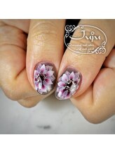 ジュジュ(Juju)/水中華ネイル「ダリア」