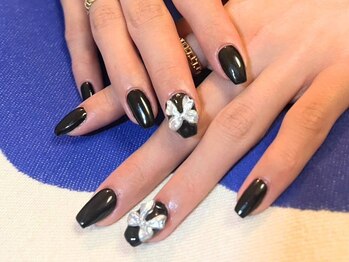 サクノネイル(SAKUNONAIL)/モノクロリボンネイル
