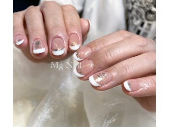 エムジーネイル(Mg Nail)/フレンチネイル