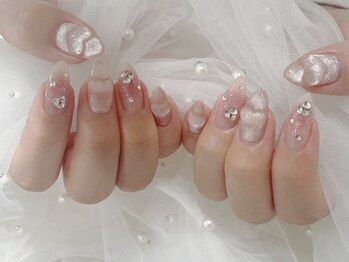 ネイル スパ ココプラス(Nail spa Cocoplus)/ぷっくりハート×チークネイル