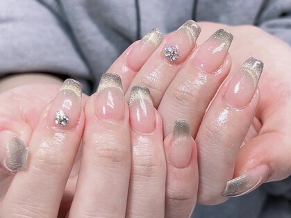 ダイアモンドネイルスタジオ 新宿店(Diamond Nail Studio)の写真