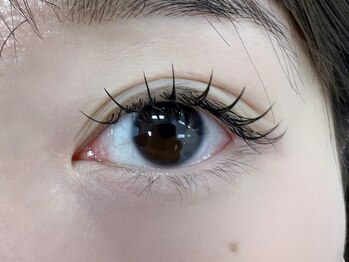 プラスアイ 銀座中央通り店/フラットラッシュ 担当:牧野