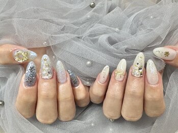 ラッキースター(Lucky Star)/クリスマスネイル