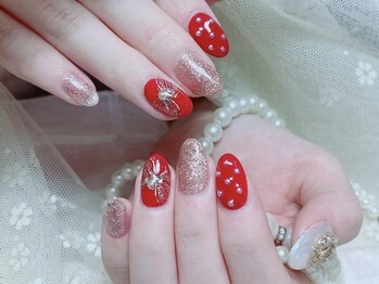 ネイルサロンアンドスクール ラフィーネ 池袋店