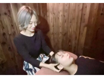 アジアンリラクゼーション ヴィラ 庚午店(asian relaxation villa)の写真/ヘッドスパをプラスして眼精疲労や肩コリを解消◎施術後の爽快感はやみつきに！癒し空間で極上のひと時を♪