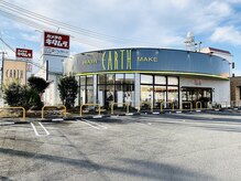 アース いわき店(HAIR & MAKE EARTH)の雰囲気(敷地内に大型の駐車場完備。)