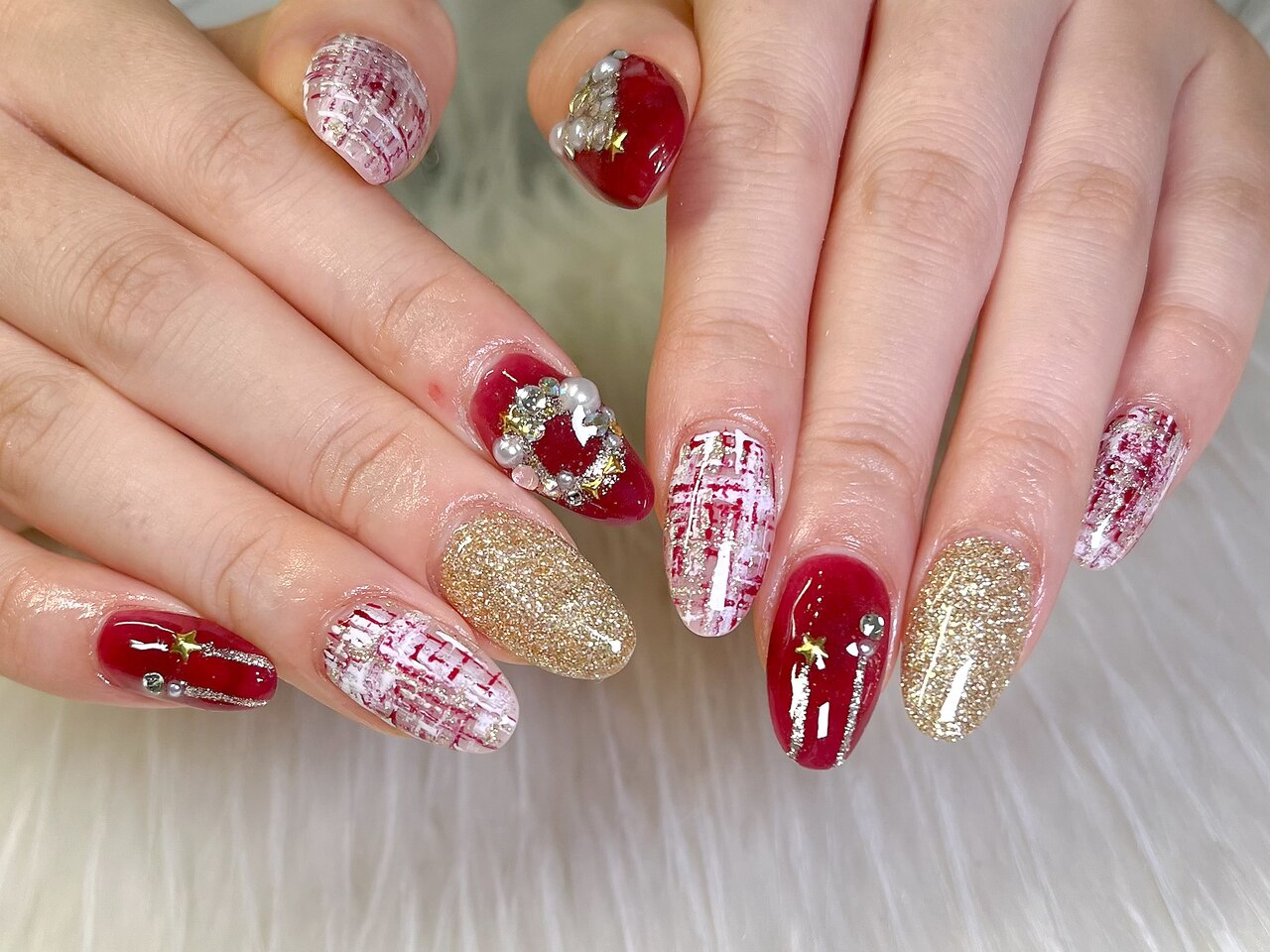 2026年冬トレンド】レッド 冬のネイルデザイン集｜人気順｜2ページ目