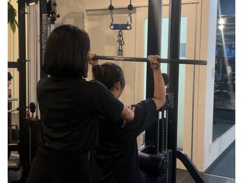 クレアシア フィットネス ジム(CREAXIA FITNESS GYM)/