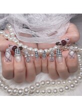 ミニョン(mignon)/