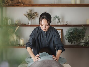 ヒバリ リフレクソロジー(hibari reflexology)の写真/長時間の仕事や家事でがちがちになった首・肩こりをしっかりもみほぐし!重だるい身体がスッキリ軽くなる