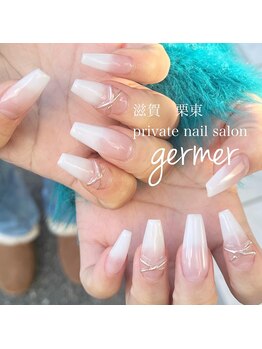 ホワイトスカルプで冬ネイル！