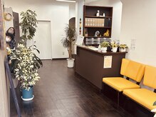 受付・待合室皆様のご来店をお待ちしております♪