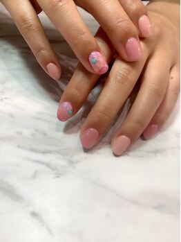 コルソケーツー 梅田茶屋町(corso k-two)/シェルを敷き詰めて奥行きアート