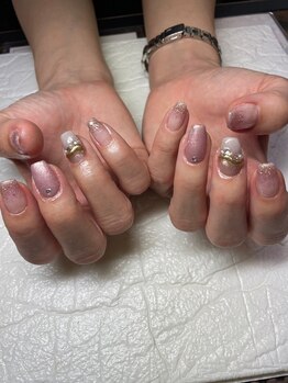 ネイルズフォーユー(Nails 4 U)/マグネットネイル