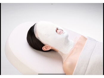 ポーラ ザ ビューティ イオンモール柏店(POLA THE BEAUTY)の写真/ポーラのハリケアで、ツヤ感に満ちてふっくらとした、生命感あふれるような肌を目指します。