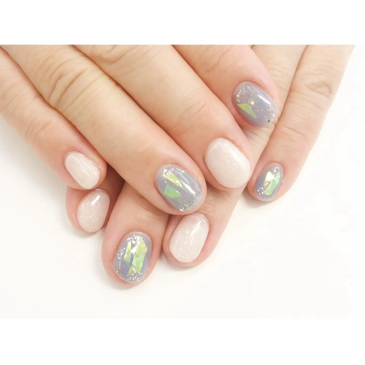 2026年冬トレンド】ホワイト ワンカラーのネイルデザイン集｜人気順