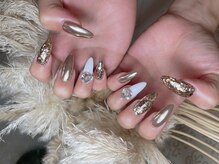 グラム(glam.)/