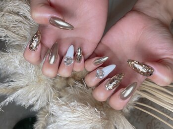 グラム(glam.)/