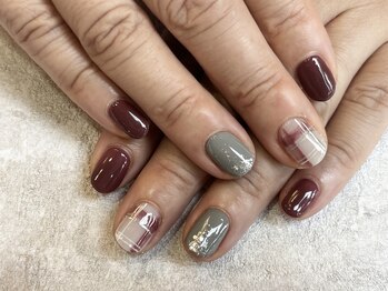 ガーデン ヘア&エステ&ネイル Garden/4本アートデザイン