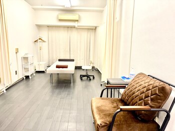 とだ鍼灸院/《内観》