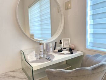 パーム(Palm)/ケア後の、メイクスペース