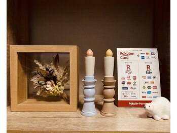 イロリ(irori)/サロン風景