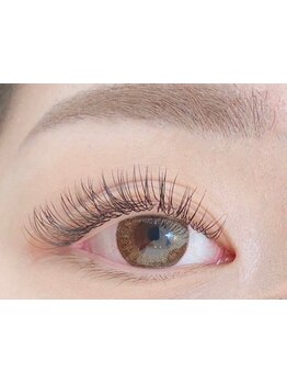 ボリュームのある目元にしたい