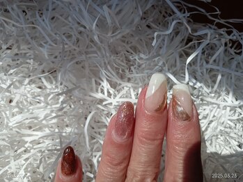 イーズ(ease)/ミラーデザイン