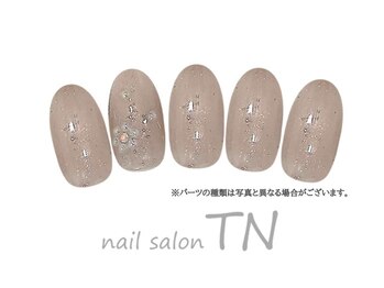 ティーエヌ イオン新潟青山店/11月季節の定額3900円