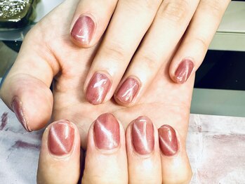 ルアナネイル(Luana_Nail)/単色、赤マグネット！