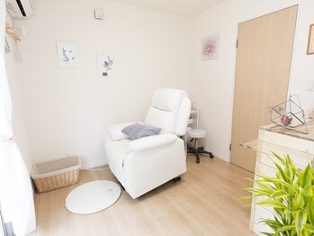 マカナニ(Makanani)/【まつげパーマ】施術スペース