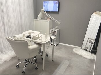 エヌ(enu)/サロン店内