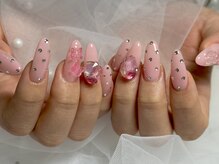 リノ(Lino)/ピンクドットストーンアート