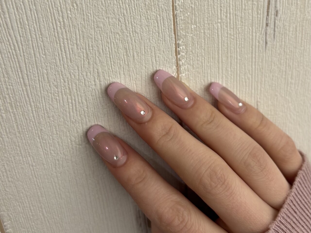 2026年冬トレンド】バーチャルフレンチのネイルデザイン集｜人気順｜3