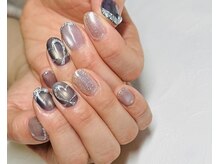 カイヤナイト(Nail Salon Kyanite)/手描きハートデザイン♪