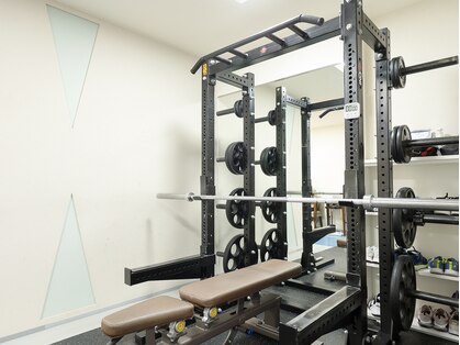 ワイアンドシージム(Y&C GYM)の写真