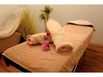 キレイ空間 花々/小さなサロンです