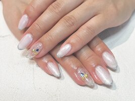 ホワイトネイル♪