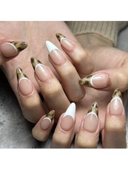 シャナレブレ(Xanaleble)/アニマル柄ネイル